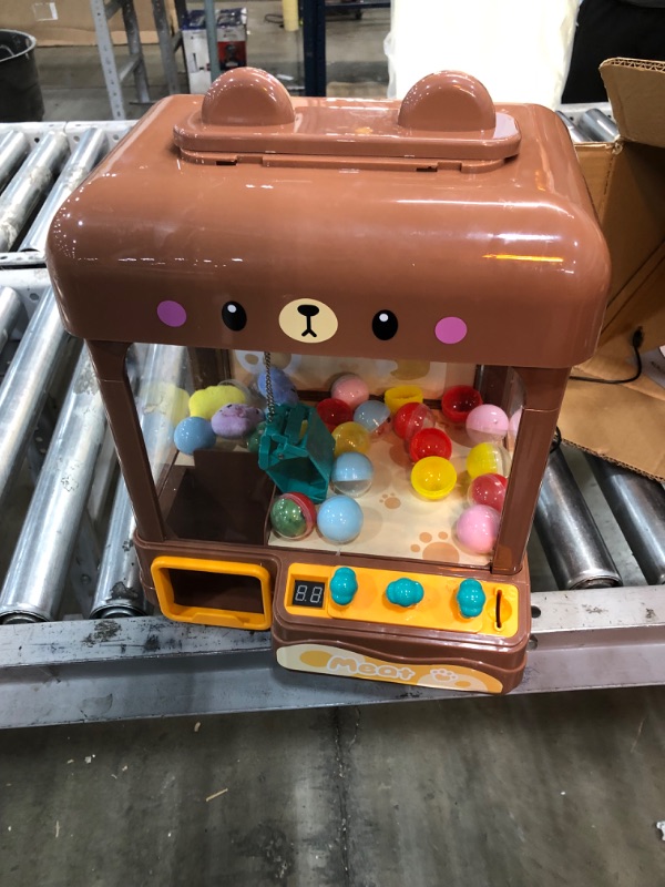 Photo 2 of **NOT FUNCTIONAL**cxjoigxi Mini Claw Machine for Kids Adults with Prizes,Volume Control and 60 Seconds Countdown,2 Power Supply Modes, Gumball Candy Vending Machines Toys for 4-7 8-12 Year Old Boy Girl Gift Ideas-Bear