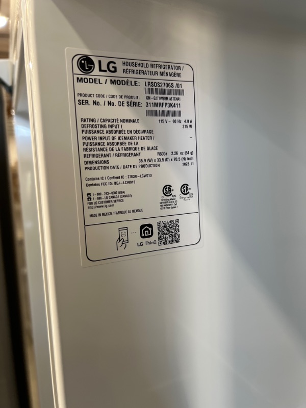 Photo 4 of LG InstaView Craft Ice 27.1-cu ft Smart Side-by-Side Refrigerator with Dual Ice Maker (Printproof Stainless Steel) ENERGY STAR