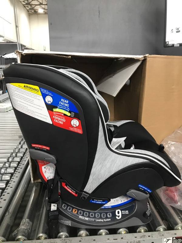 Photo 1 of Chicco NextFit Max Zip Air | Convertible Car Seat| Rear-Facing Seat for Infants 12-40 lbs. | Forward-Facing Toddler Car Seat 25-65 lbs. | Baby Travel Gear Vero