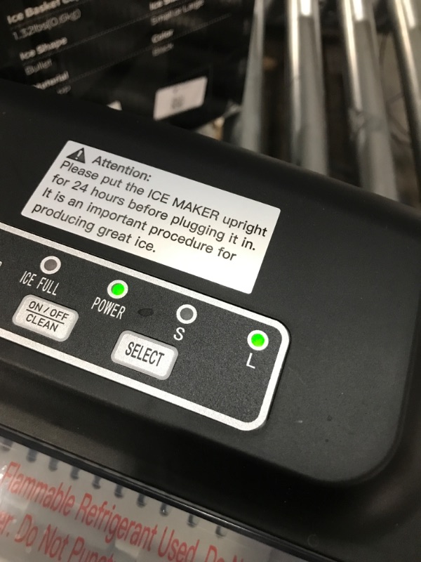 Photo 4 of * used * functional * see images * 
Silonn Countertop Ice Maker, 9 Cubes Ready in 6 Mins, 26lbs in 24Hrs, Self-Cleaning Ice Machine