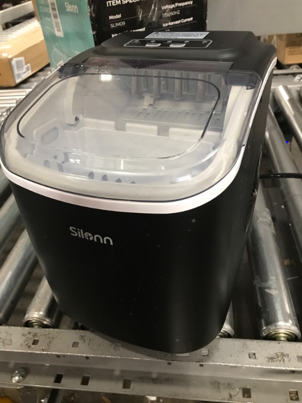 Photo 2 of * used * functional * see images * 
Silonn Countertop Ice Maker, 9 Cubes Ready in 6 Mins, 26lbs in 24Hrs, Self-Cleaning Ice Machine