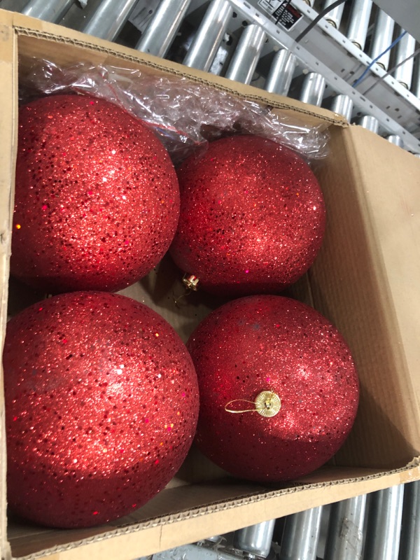 Photo 2 of 4 Pcs Large Christmas Ball Ornaments Giant Commercial Grade Plastic Christmas Ball Hanging Decorations 8" (200 Mm) for Outdoor Holiday Party Decorations Christmas Tree (Sequin Red)