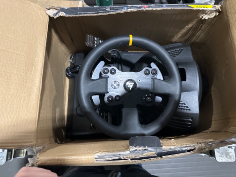 Photo 7 of **MISSING CABLES* Thrustmaster TX RW Leather Edition (XBOX Series X/S, XOne & Windows) Black Thrustmaster TX Racing Wheel Leather Edition