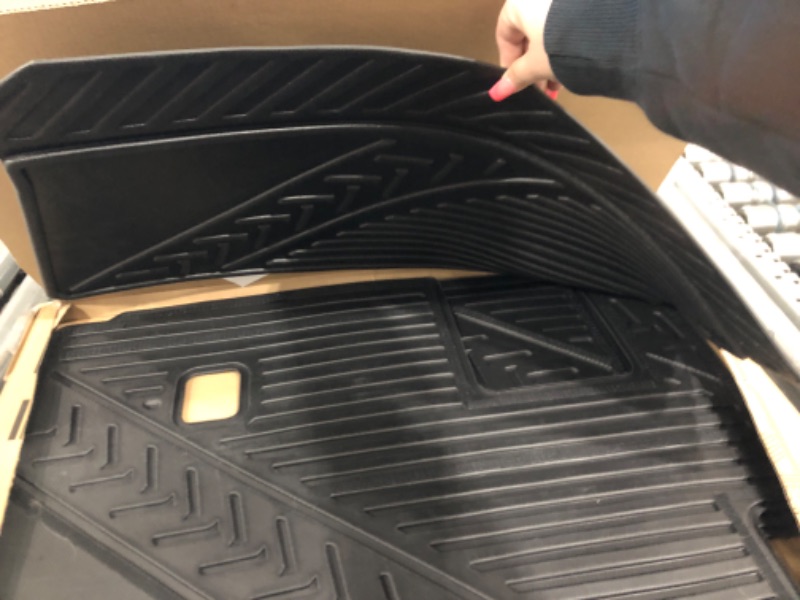 Photo 1 of MS MASTER SHOW Rear Seat Liner Compatiable with 2018-2023 Wrangler JL 4 Door, 4 PCS Split Seat Back Protectors Dog Seat Liner Wrangler JL Interior Accessories (Not Fit in 2 Door) 4 PCS - With Folding Lip