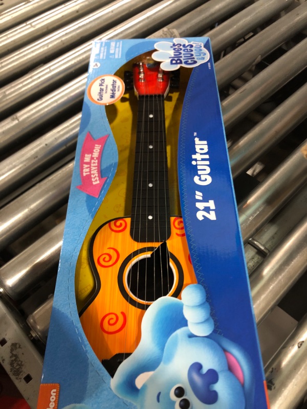 Photo 2 of BLUE'S CLUES & YOU: 21' Plastic Guitar with Real Metal Strings & Pick