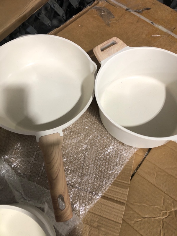 Photo 3 of * used *
CAROTE Pots and Pans Set Nonstick, White Granite Induction Kitchen Cookware Sets