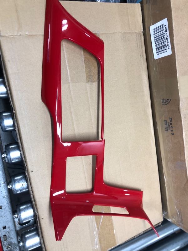 Photo 2 of LLKUANG ABS Center Console Gear Shift Panel Frame Trim Fit for Chevrolet Corvette C7 2014-2019 Car Interior Accessories Red