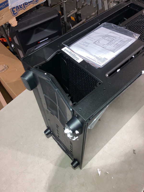 Photo 3 of (READ NOTES) NZXT H7 Flow RGB CM-H71FB-R1 - Compact ATX Mid-Tower PC Gaming Case – High Airflow Perforated Front Panel – Tempered Glass Side Panel – 3 x F140 RGB Core Fans Included – 360mm Radiator Support – Black H7 Flow RGB fan Black