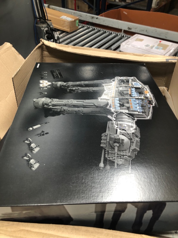 Photo 1 of **SEE NOTES/DAMAGED**
LEGO Star Wars at-at 75313 Building Set for Adults (6785 Pieces)1025821265
