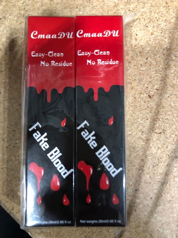 Photo 1 of 2PCS Halloween Fake Blood Makeup Kit - Fake Blood Dripping Blood Realistic Washable Special Effects SFX Makeup Set, for Zombie Vampire Monster Cosplay Mouth Clothes Dress Up