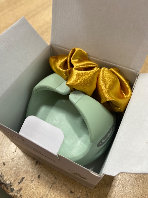 Photo 1 of shampoo brush 