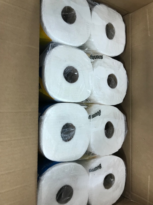 Photo 2 of Bounty Quick Size Paper Towels, White, 4 Packs Of 2 Family Rolls = 8 Family Rolls