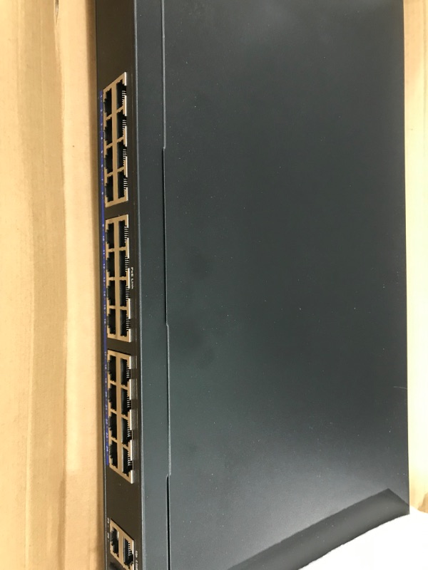 Photo 2 of Aumox 24 Port Gigabit PoE Switch, 28 Port PoE Switch Unmanaged 400W, with 2 x Uplink Gigabit Ports, 2 x 1G SFP Slots, Rackmount or Desktop, PoE Recovery, Plug and Play,VLAN, 802.3 Af/at (SG528P) 28 Port | 24×PoE(400W)