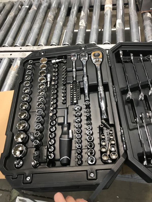 Photo 2 of Husky Mechanics Tool Set (290-Piece)