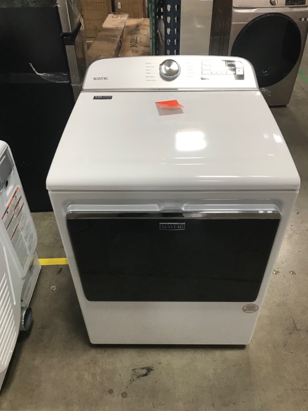 Photo 2 of Maytag SMART Capable 7.4-cu ft Smart Electric Dryer (White)

