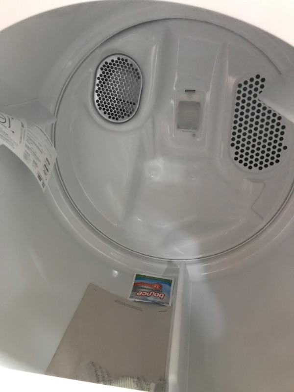 Photo 1 of Maytag 7-cu ft Electric Dryer (White)
