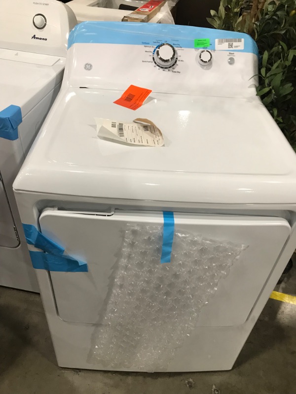 Photo 2 of GE 7.2-cu ft Electric Dryer (White)
