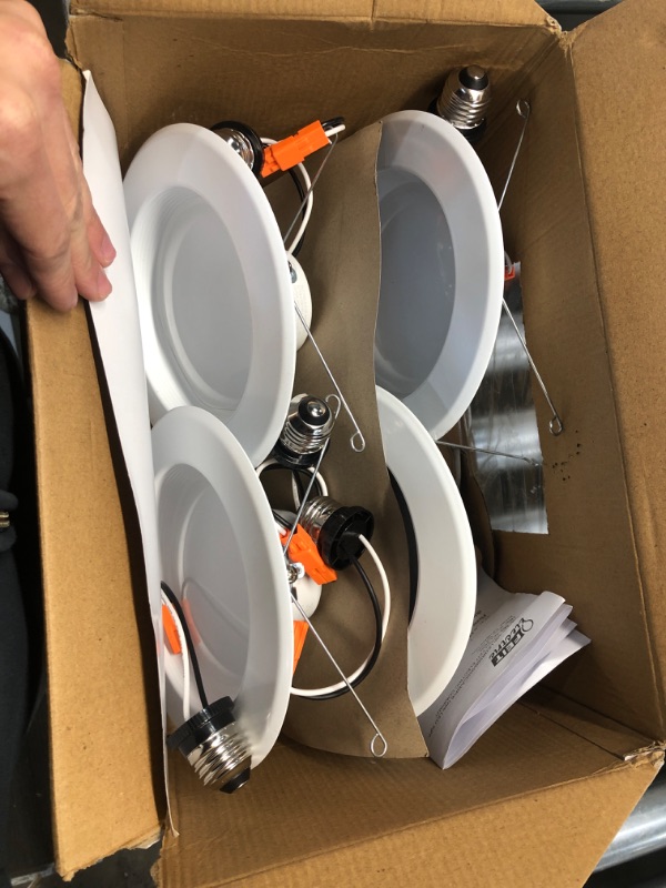 Photo 2 of **MISSING 2**  Feit Electric LEDR56B/950CA/MP/6 5/6 inch LED Recessed Downlight, Baffle Trim, Dimmable, 75W Equivalent 10.2W, 925 LM Retrofit kit, 5-6 in 75 Watt, 5000K Day Light, 6 Count Daylight 6 Count (Pack of 1) LED