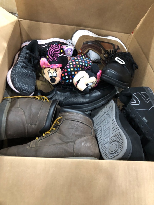 Photo 4 of Large Box NEW/USED of Assorted Men's, Women's, and Children's Shoes  **NO RETURNS/REFUNDS****   