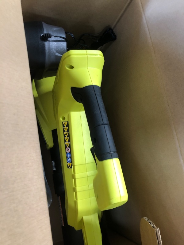 Photo 2 of RYOBI (RY40460) 350 CFM 18V Cordless Jet Fan Blower, 4.0 Ah Battery and Charger