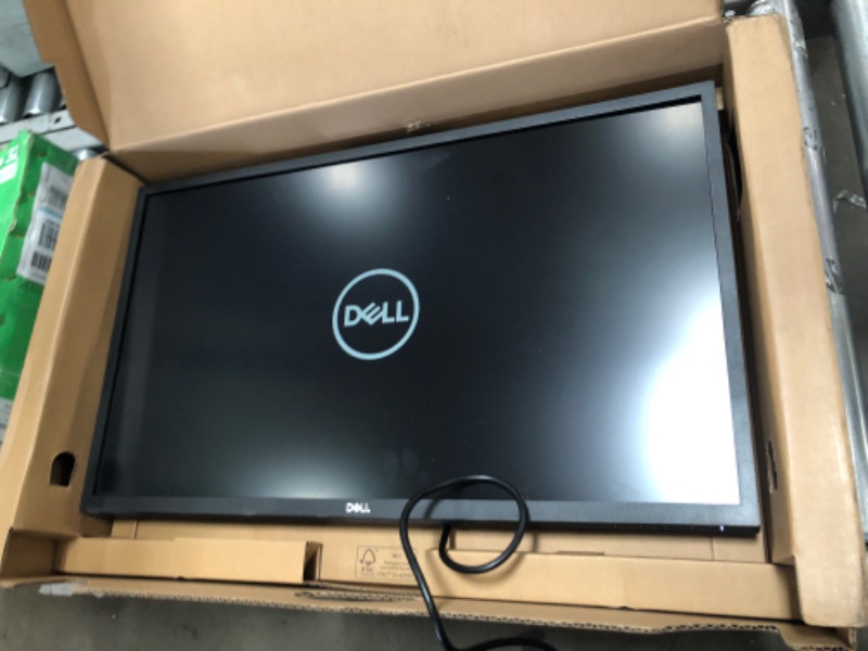 Photo 3 of Dell 27 inch Monitor FHD (1920 x 1080) 16:9 Ratio with Comfortview (TUV-Certified), 75Hz Refresh Rate, 16.7 Million Colors, Anti-Glare Screen with 3H Hardness, Black - SE2722HX 27 Inches SE2722HX