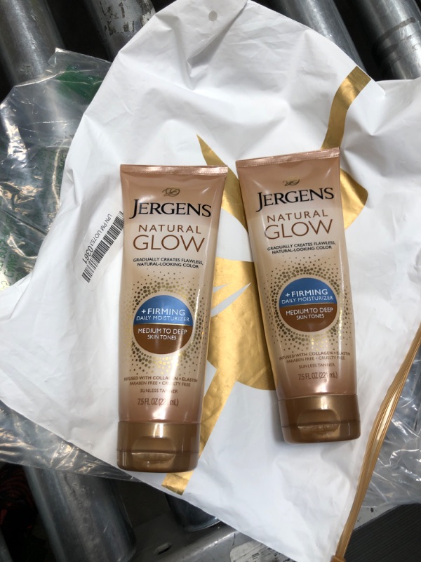 Photo 2 of Jergens Natural Glow +FIRMING Self Tanner Body Lotion, Medium to Tan Skin Tone, Sunless Tanning Moisturizer, featuring Collagen and Elastin, Helps to Visibly Reduce Cellulite, 7.5 Fl Oz (Pack of 2) 7.5oz 2-Pack