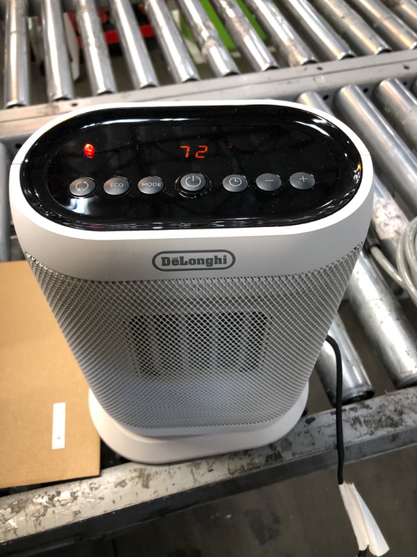 Photo 2 of De'Longhi Ceramic Digital Desktop Heater
