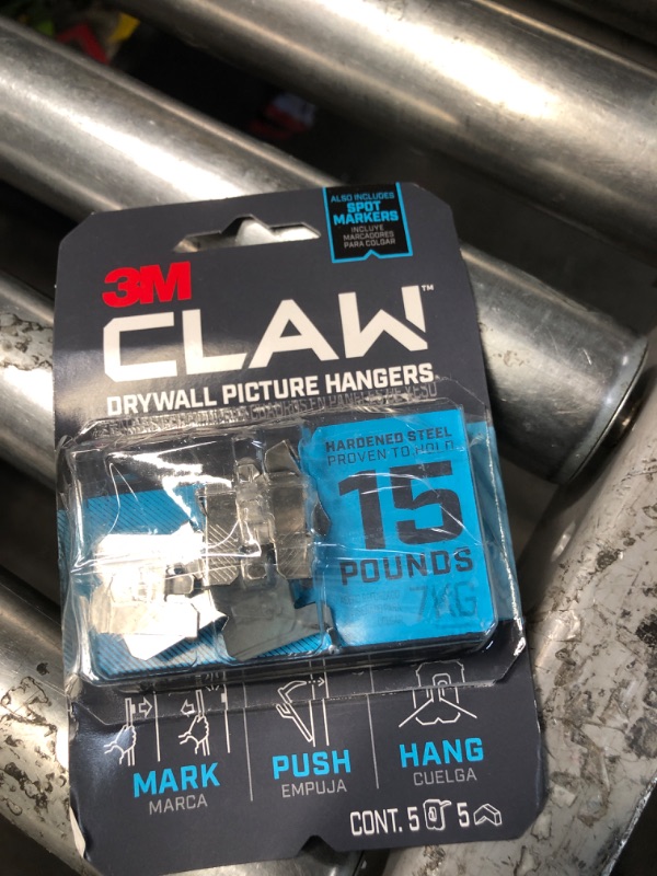Photo 1 of 3PH15M-5ES 3M Claw 5PK 15LB Hanger - Quantity 4