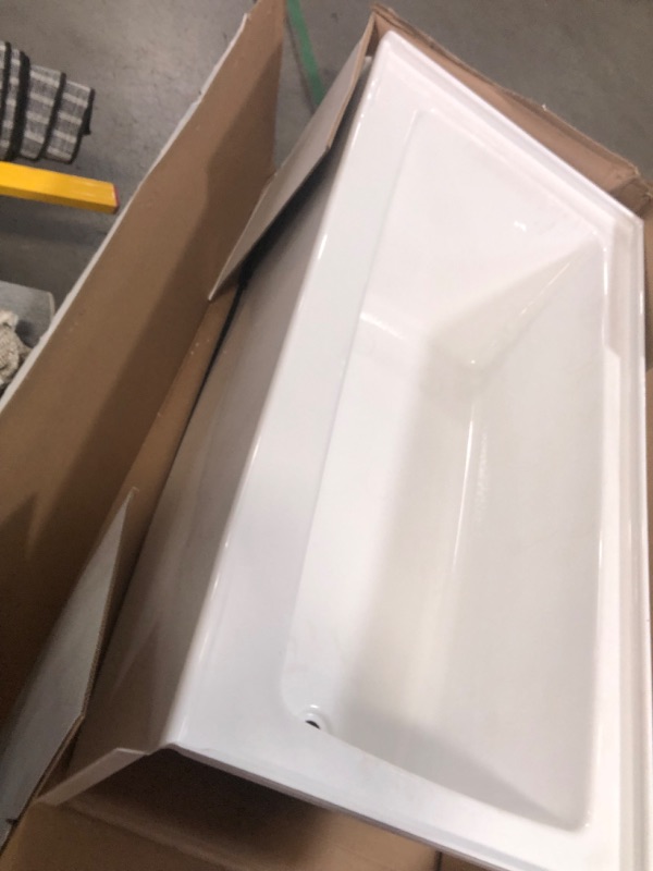 Photo 5 of **SEE NOTES**Classic 500 Bathtub 60"X30" Left Drain In High Gloss White
