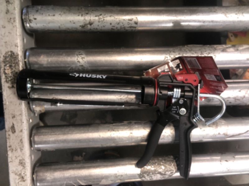 Photo 1 of 10 oz. Heavy-Duty High Leverage Drip Free Caulk Gun