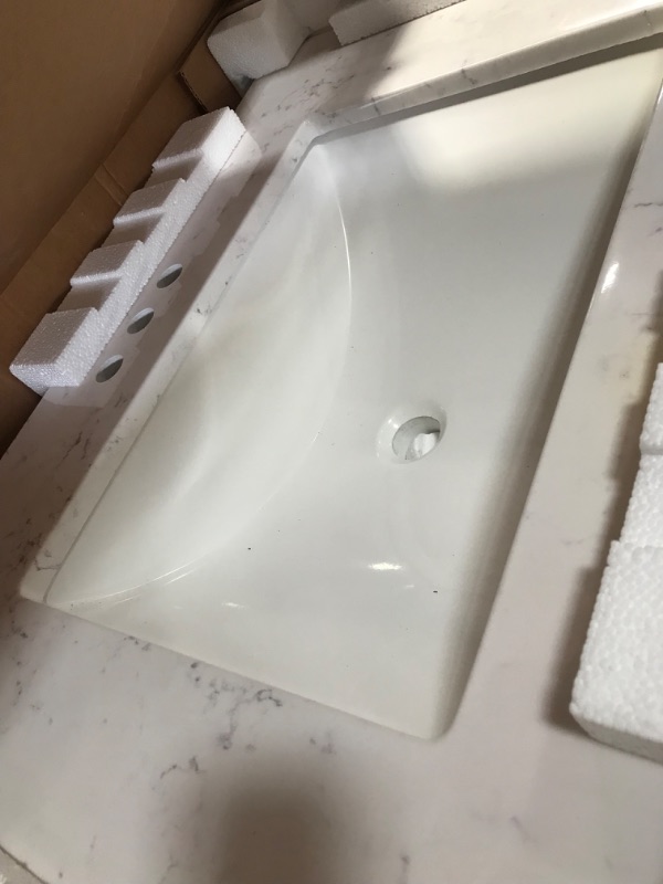 Photo 2 of 31 in. W x 22 in. D Stone Effects Cultured Marble Vanity Top in Pulsar with Undermount White Sink