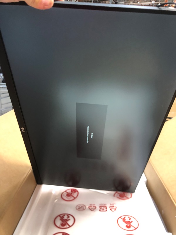 Photo 2 of LG FHD 27-Inch Computer Monitor 27MK600M-B, IPS with AMD FreeSync, Black
