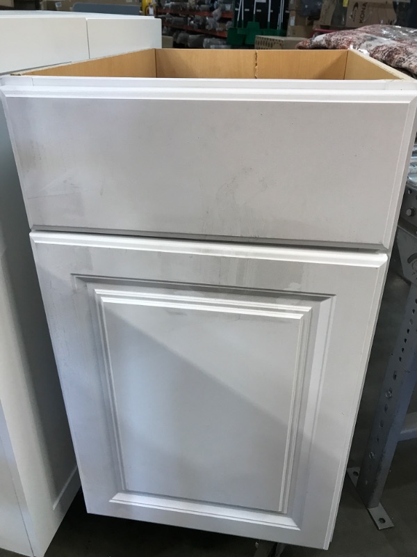 Photo 4 of  18x34.5x24 in. Base Cabinet with 1-Door and 1-Drawer in Classic White