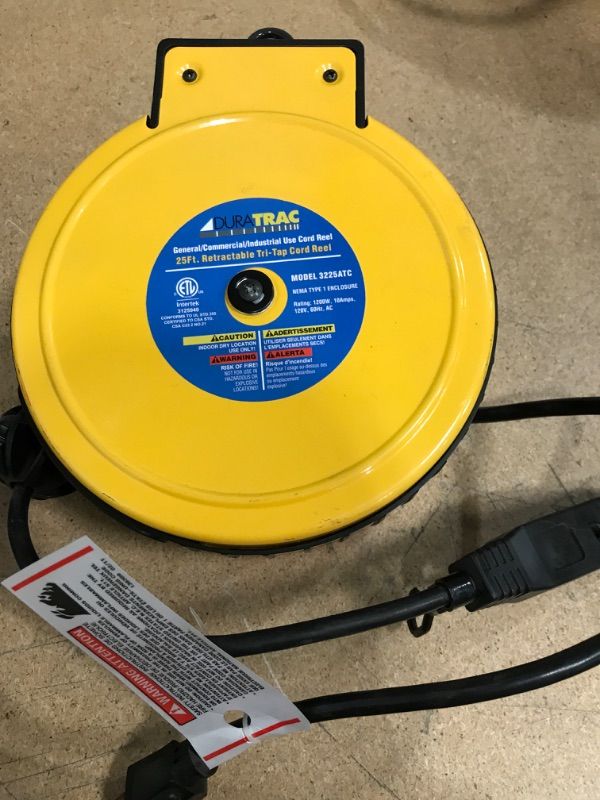 Photo 1 of alert stamping 3225atc tri-tap outlet reel , black