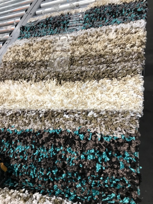 Photo 1 of 2x3ft shaggy rug