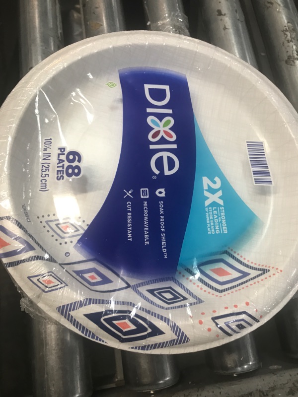 Photo 1 of 68 dixie plates