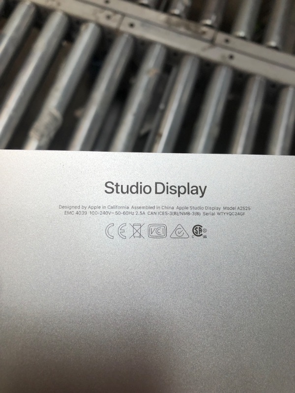 Photo 6 of Apple Studio Display - Standard Glass - Tilt-Adjustable Stand
