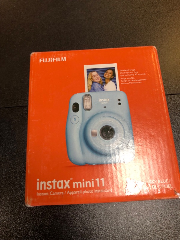 Photo 3 of Fujifilm Instax Mini 11 Instant Camera - Sky Blue
