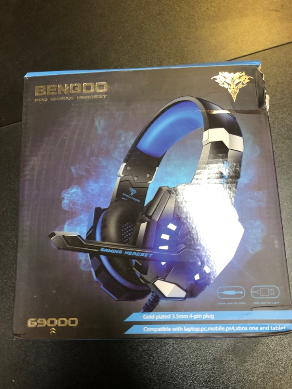 Photo 3 of BENGOO G9000 Stereo Gaming Headset for PS4 PC Xbox One PS5 Controller, Noise Cancelling Over Ear Headphones with Mic, LED Light, Bass Surround, Soft Memory Earmuffs (Blue)
