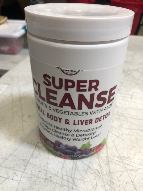 Photo 2 of Country Farms Super Cleanse, Super Juice Cleanse, Supports Healthy Digestive System, 34 Fruits and Vegetables with Aloe, Promotes Natural Detoxification, Drink Powder, 14 Servings, 9.88 Ounce (BB 08/2026)