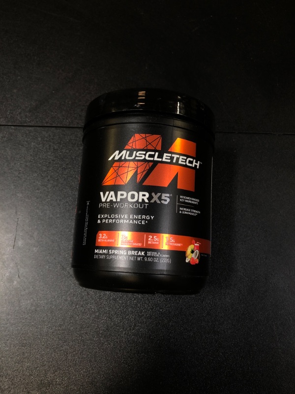 Photo 1 of Muscletech Products Performance Series VaporX5 Next Gen Preworkout Powder 30 Servings Hawaiian Hurricane 9.6 oz. - exp. 09/24