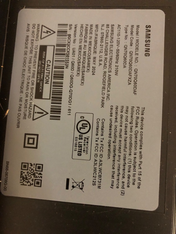 Photo 2 of Parts Only!!! --- It turns off after a few sec----SAMSUNG 70-Inch Class QLED 4K Q60D Series Quantum HDR Smart TV w/Object Tracking Sound Lite, Motion Xcelerator, Slim Design, Gaming Hub,