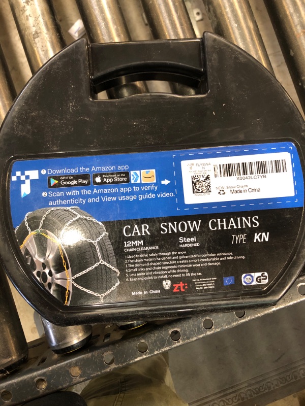 Photo 2 of Snow Tire Chains for Car SUV Pickup Trucks