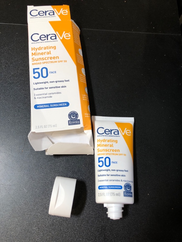 Photo 2 of CeraVe 100% Mineral Sunscreen SPF 50 | Face sunscreen With Zinc Oxide & Titanium Dioxide | Hyaluronic Acid + Niacinamide + Ceramides | Oil Free Sunscreen For Face | Travel Size Sunscreen 2.5 oz