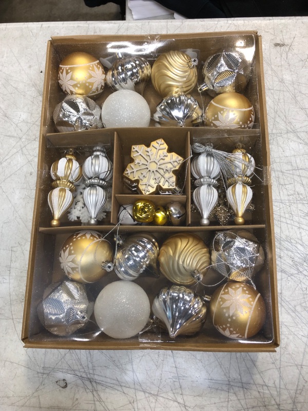 Photo 2 of 40ct Christmas Ball Ornaments Sets, Christmas Tree Hanging Shatterproof Balls for Christmas Tree Decorations Larger 70mm Assorted Shapes and Sizes Hanging Ball for Holiday Festival and Party Decor Gold and Silver