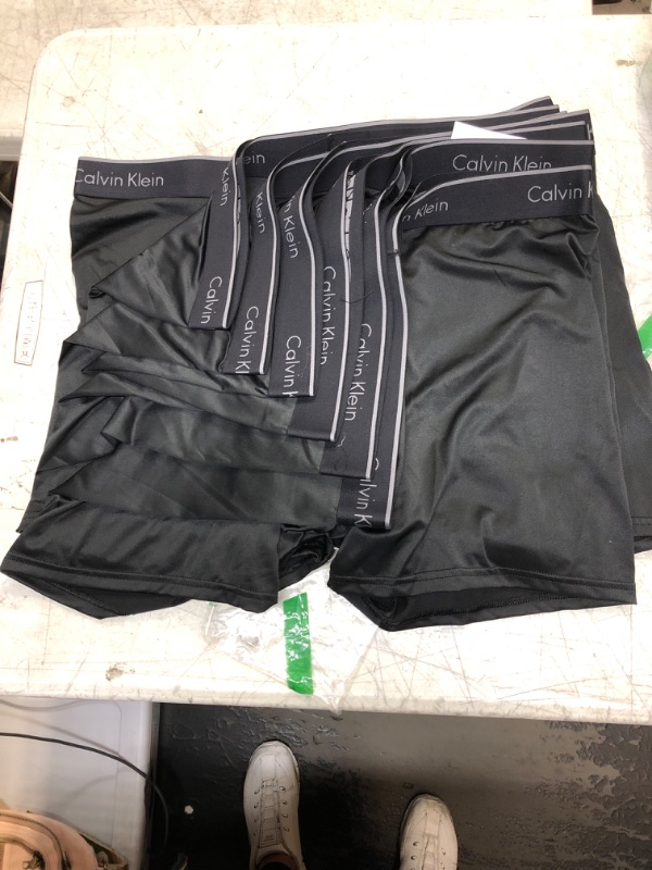 Photo 2 of +++OPEN PACKAGE+++ 7 PACK CALVIN KLEIN MEN'S UNDERWEAR (BLACK, L)