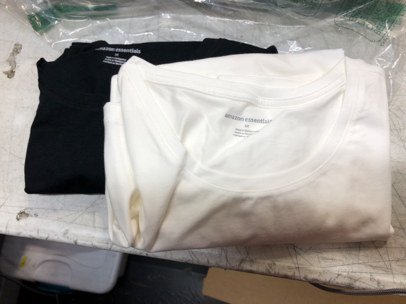 Photo 1 of AMAZON ESSENTIAL 2 PACK TSHIRTS (BLACK/WHITE, M)