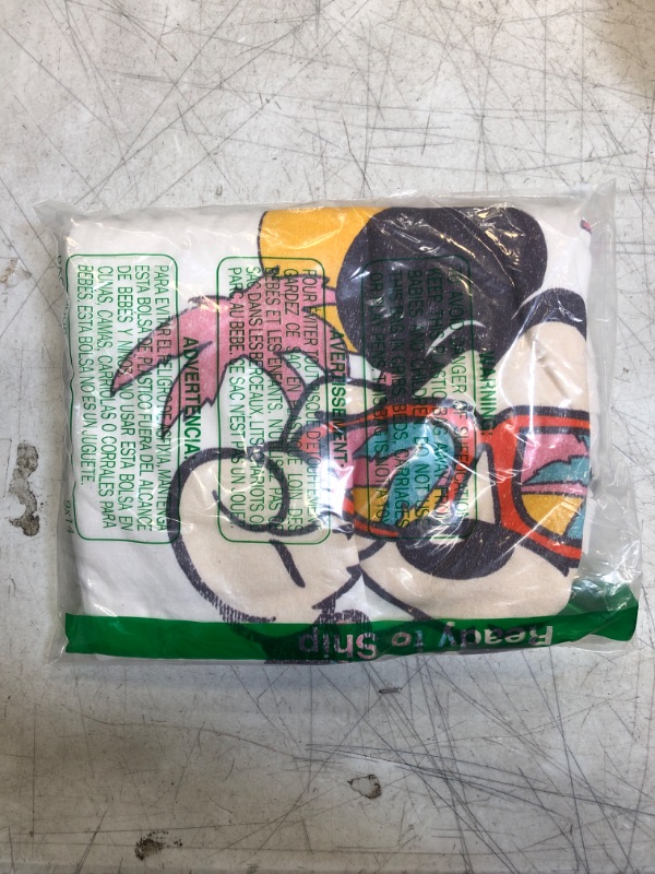 Photo 1 of GRAPHIC T-SHIRT SIZE 4XL