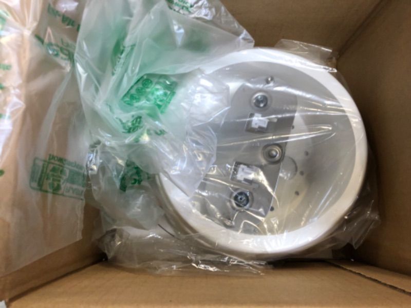 Photo 1 of American Dynamics IPFETILTMOUNT