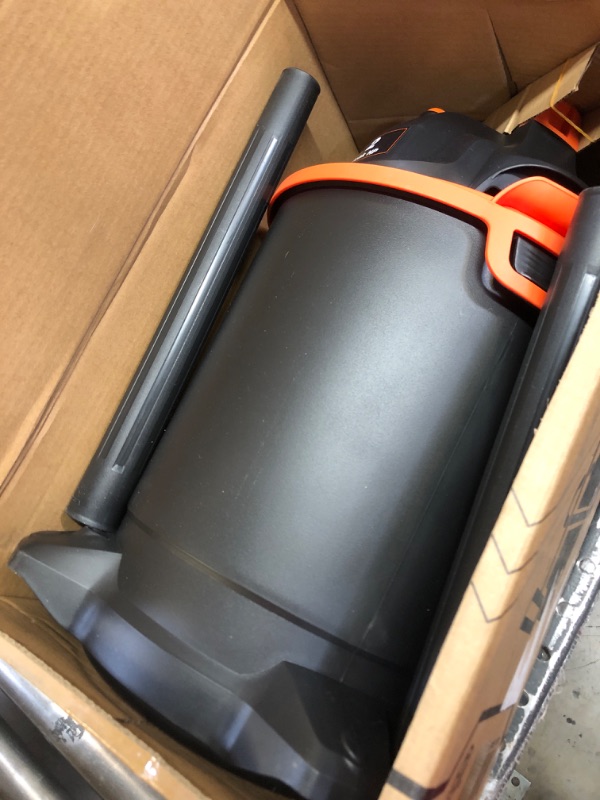 Photo 2 of Armor All VO405P 0901 4 Gallon Wet/Dry Vac 2.0 Peak HP Shop Vacuum with Nozzles & Brush,Black/Orange